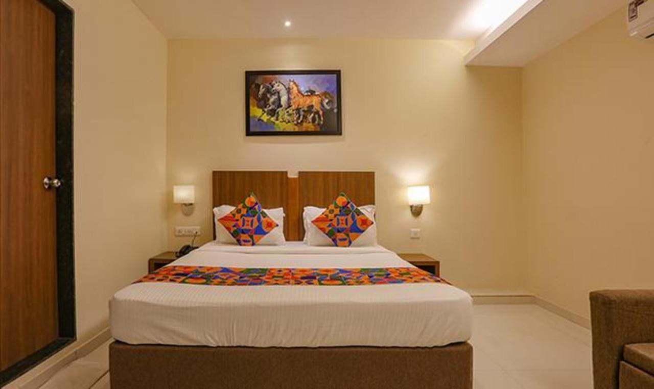 Fabhotel Royal International - Nr Mumbai International Airport Екстериор снимка