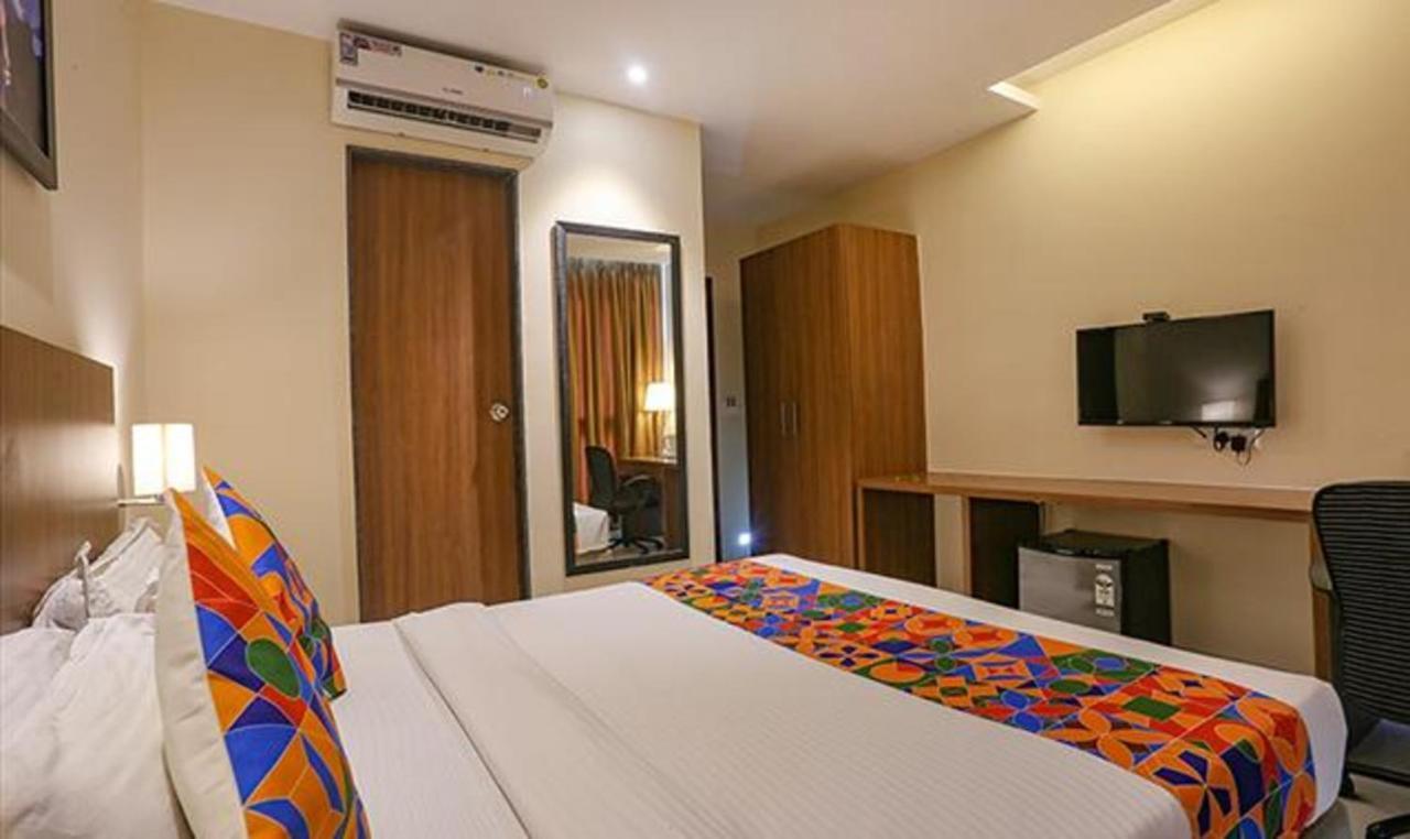 Fabhotel Royal International - Nr Mumbai International Airport Екстериор снимка